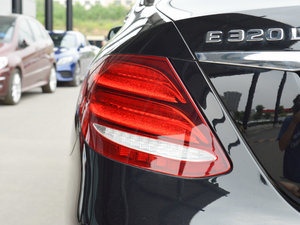 2017E 320L 4MATIC \ ^