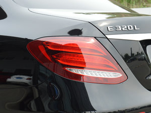 2017E 320L 4MATIC \ ^