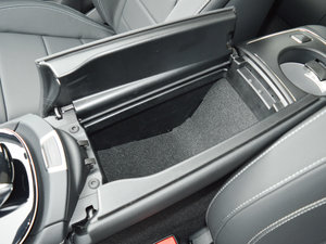 2017E 320L 4MATIC \(yn) g