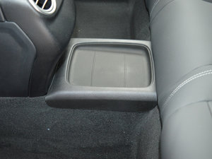 2017E 320L 4MATIC \ g