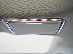 2017E 320L 4MATIC \ g