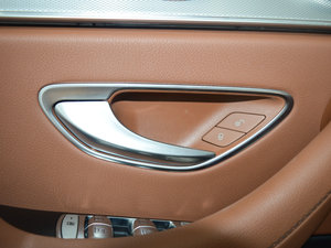 2017Ŀ E 200 4MATIC \ g