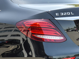 2017E 320L 4MATIC (x)(ji)^