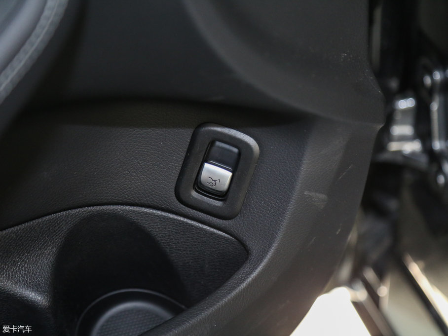 2017YC Ŀ C 180 L \ӕr