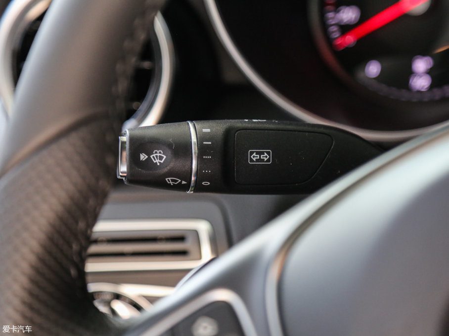 2017YC Ŀ C 180 L r