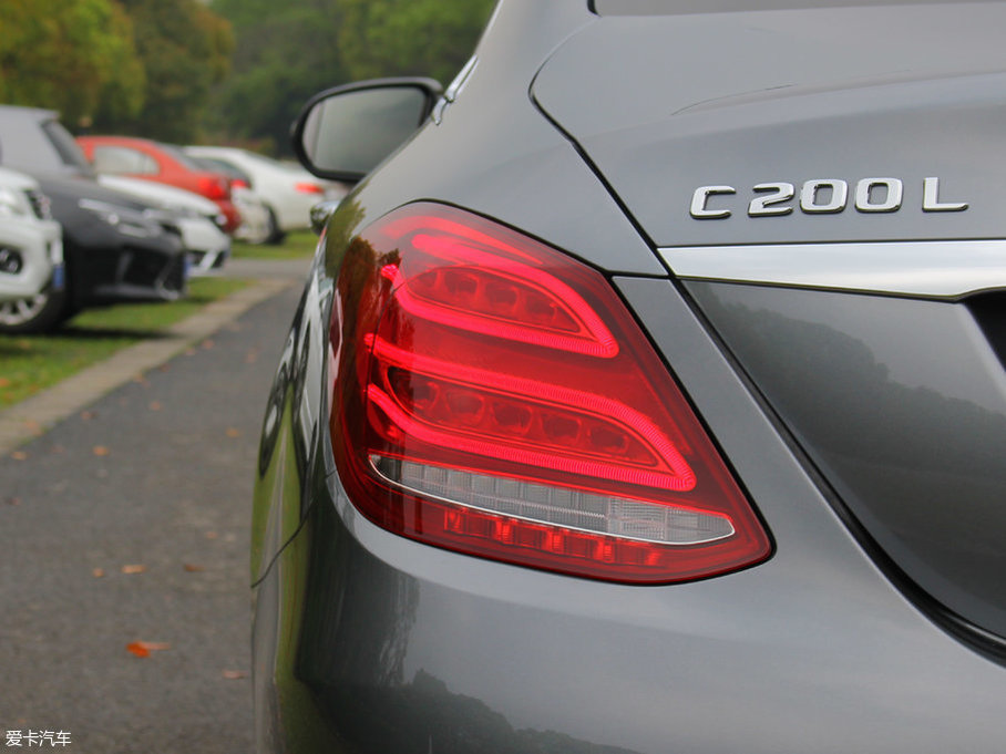 2017YC Ŀ C 200 L \