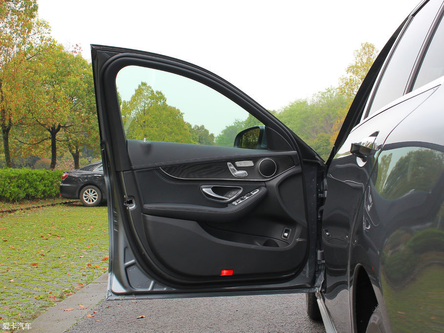 2017YC Ŀ C 200 L \