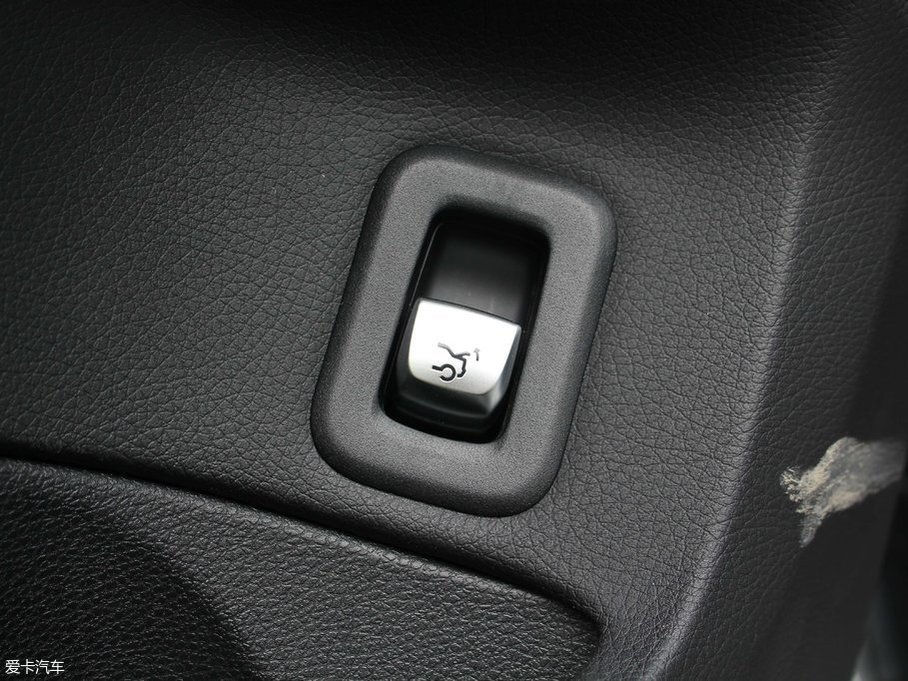 2017YC(j) Ŀ C 200 L \(yn)(dng)