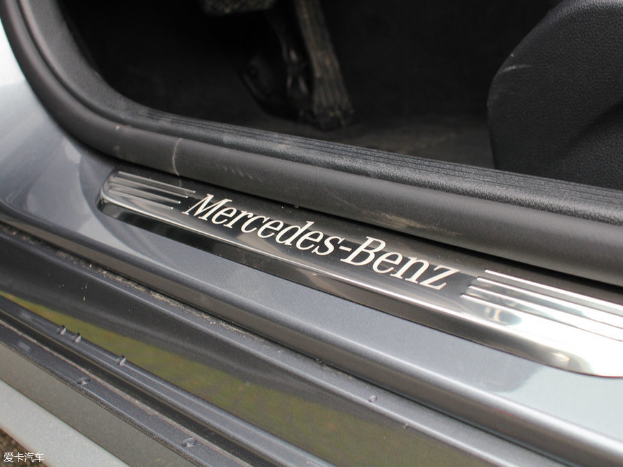 2017YC Ŀ C 200 L \