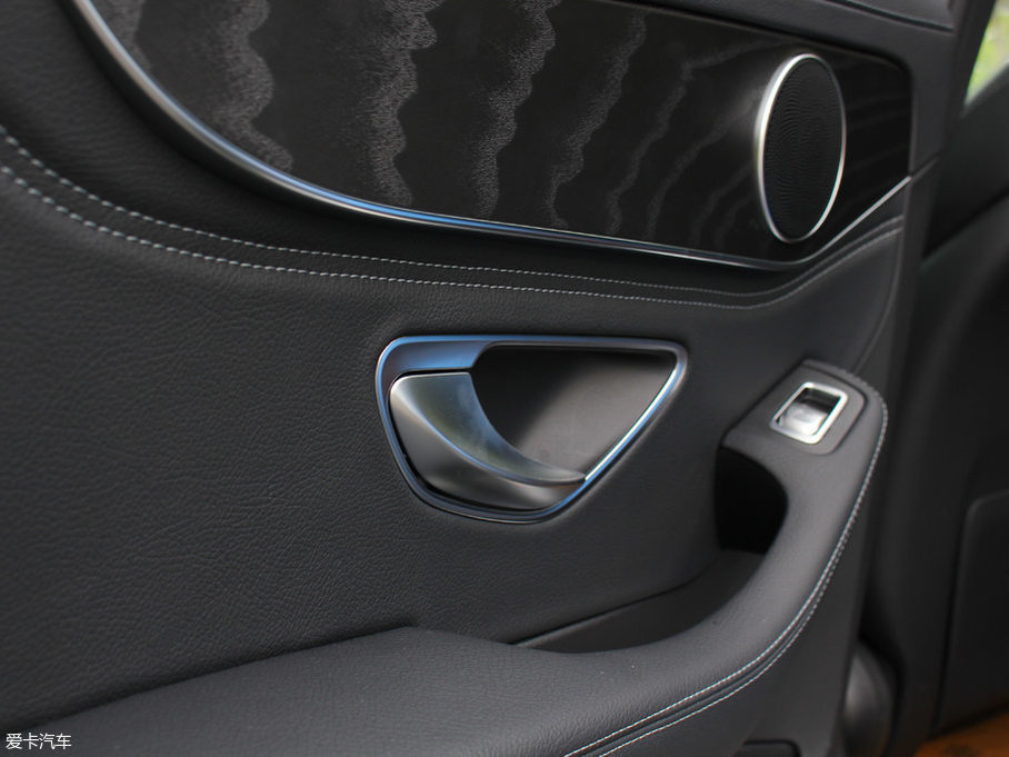 2017YC Ŀ C 200 L \