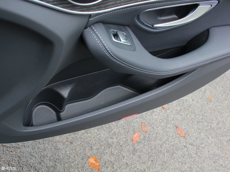 2017YC Ŀ C 200 L \