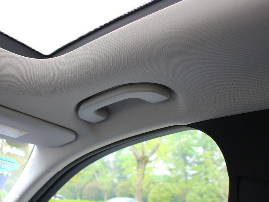 2017YC Ŀ C 200 L \