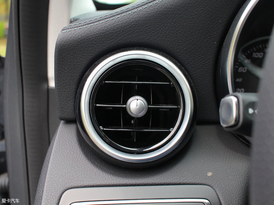 2017YC(j) Ŀ C 200 L \(yn)(dng)