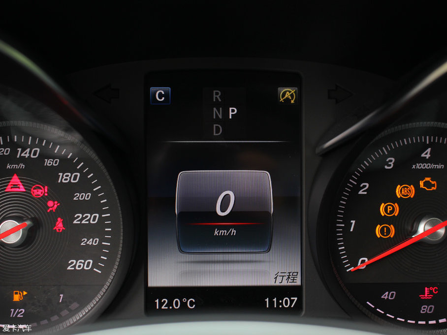 2017YC Ŀ C 200 L \