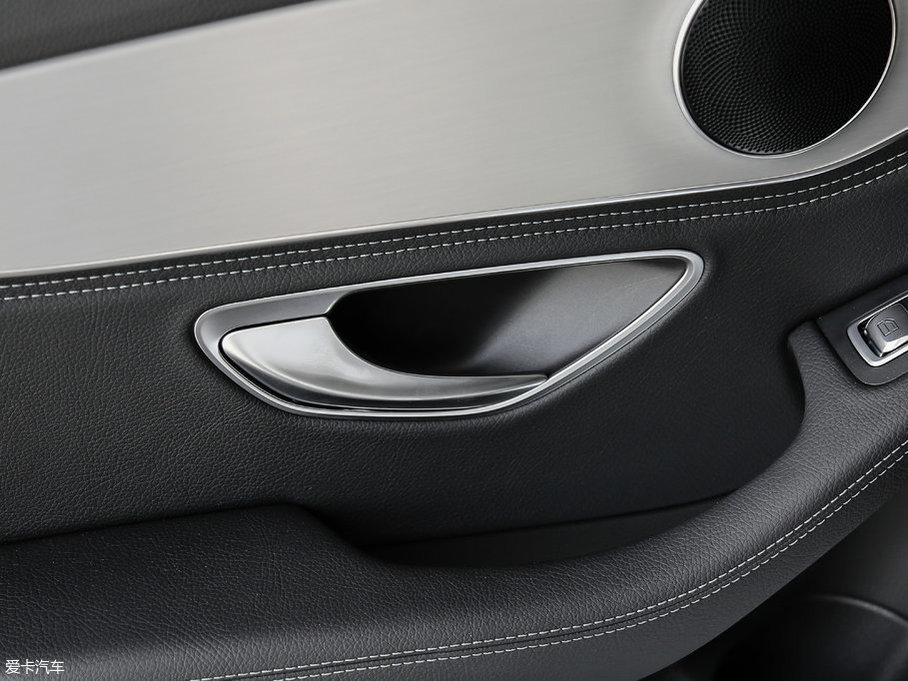 2017YC Ŀ C 200 4MATIC \Ӱ