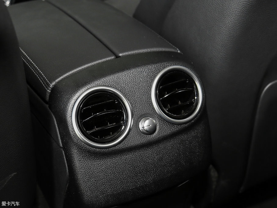 2017YC(j) Ŀ C 200 4MATIC \(yn)(dng)