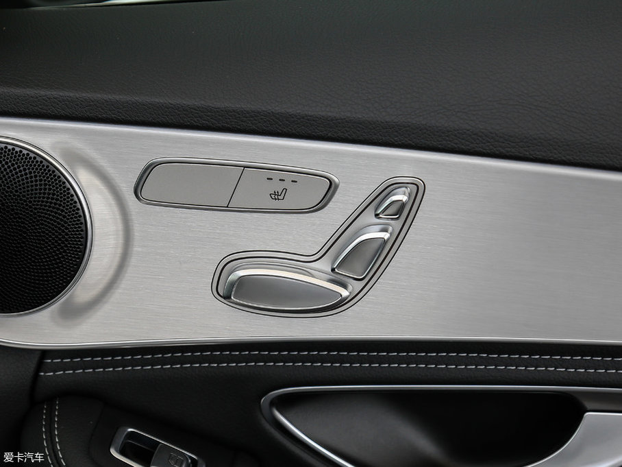 2017YC Ŀ C 200 4MATIC \Ӱ