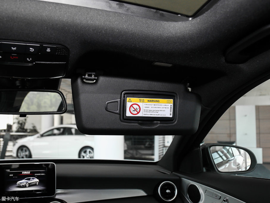 2017YC Ŀ C 200 4MATIC \Ӱ