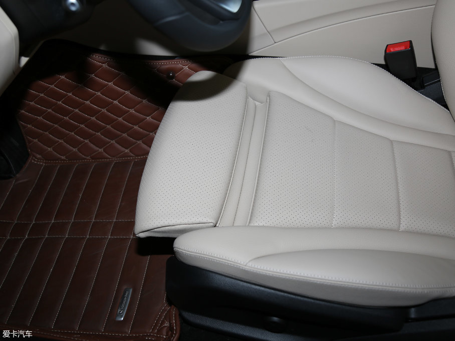 2017YC Ŀ C 180 L \ӄӸ