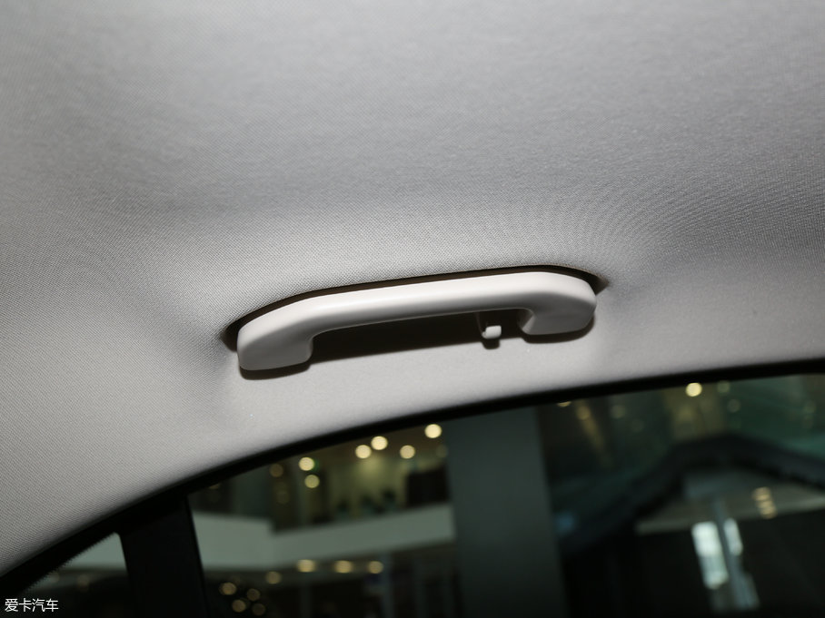 2017YC Ŀ C 180 L \ӄӸ