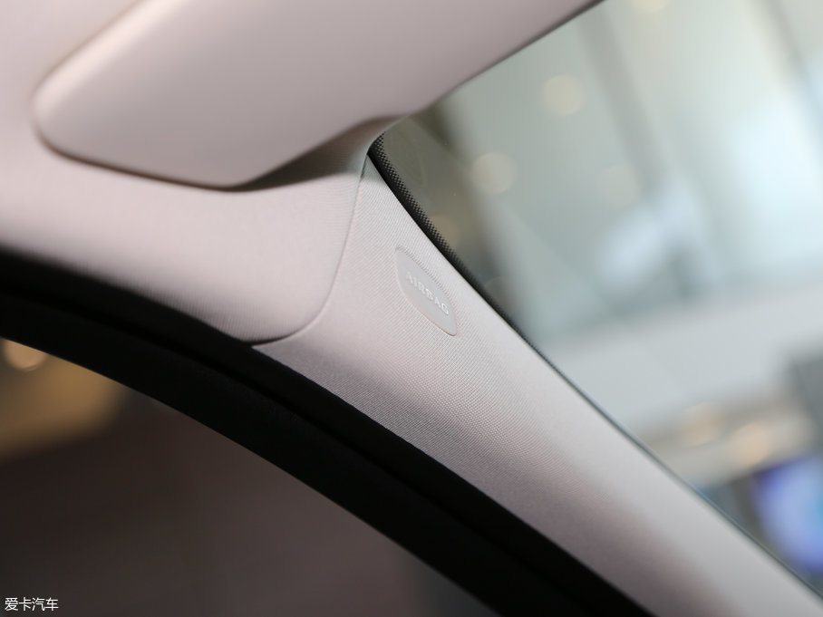 2017YC Ŀ C 180 L \ӄӸ