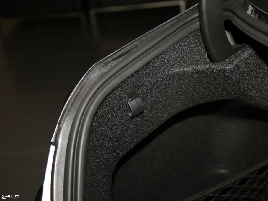 2017YC Ŀ C 180 L \ӄӸ