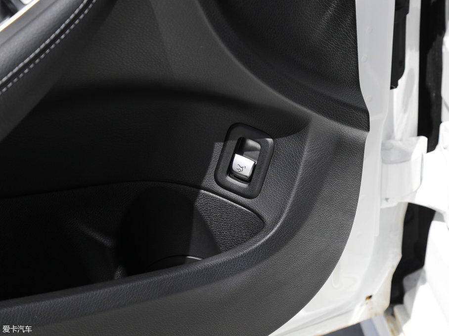 2017YC(j) Ŀ C 200 L 4MATIC \(yn)(dng)