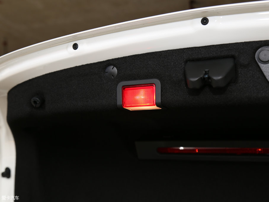 2017YC Ŀ C 200 L 4MATIC \Ӱ