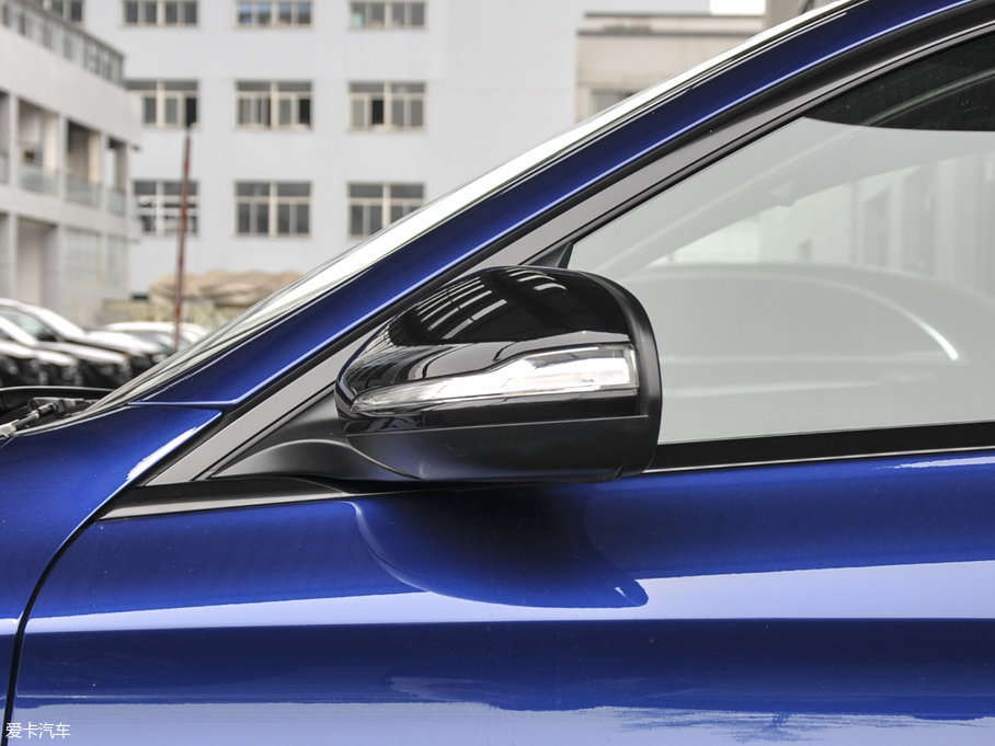 2017YC Ŀ C 200 \Ӱ