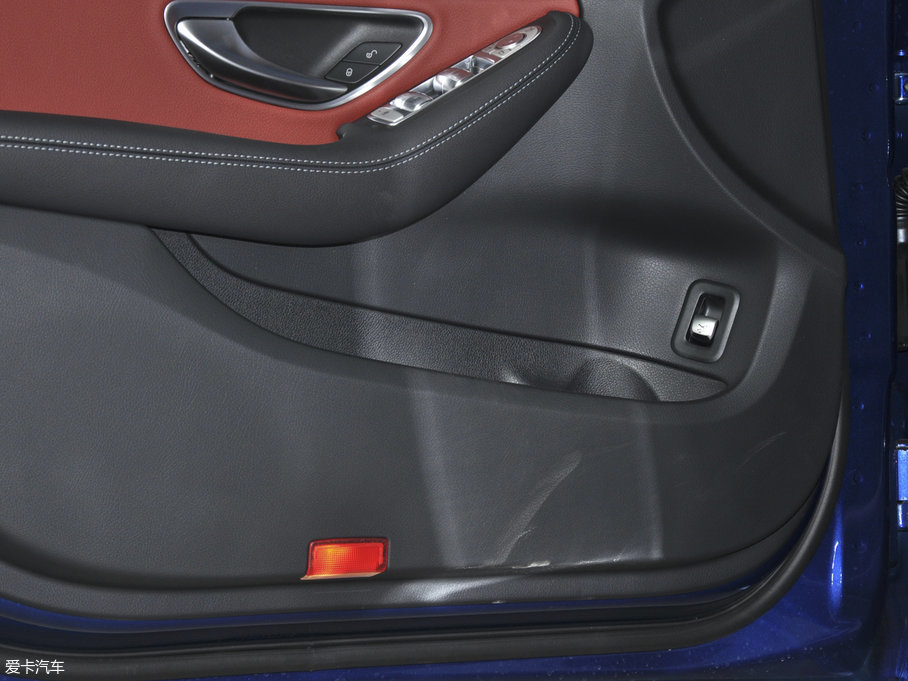 2017YC Ŀ C 200 \Ӱ