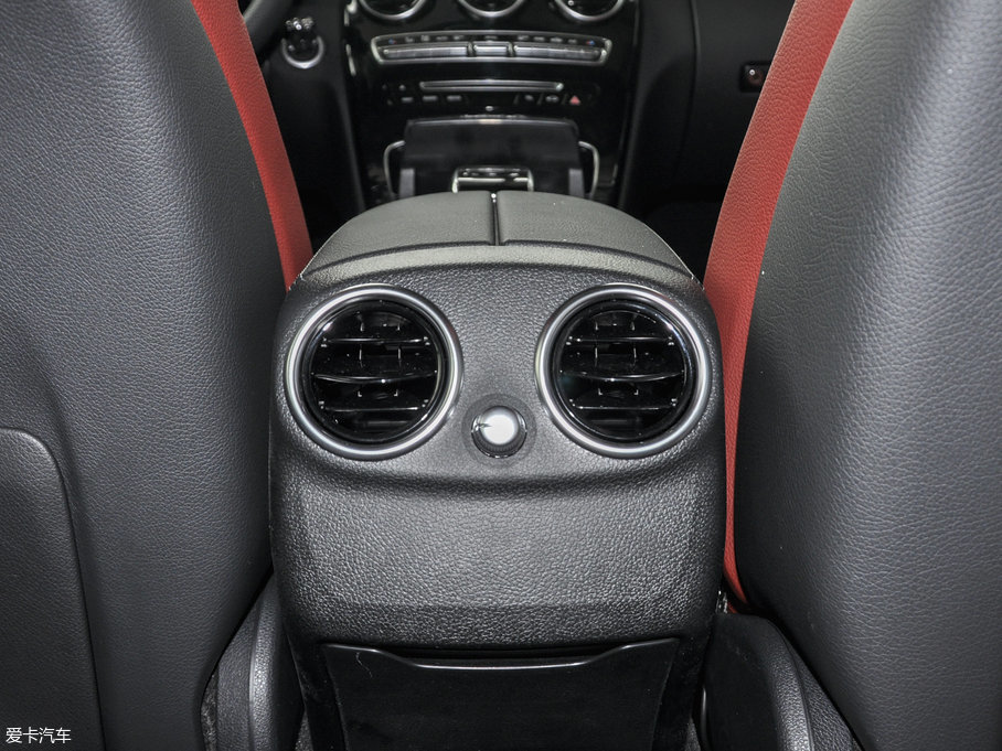 2017YC Ŀ C 200 \Ӱ