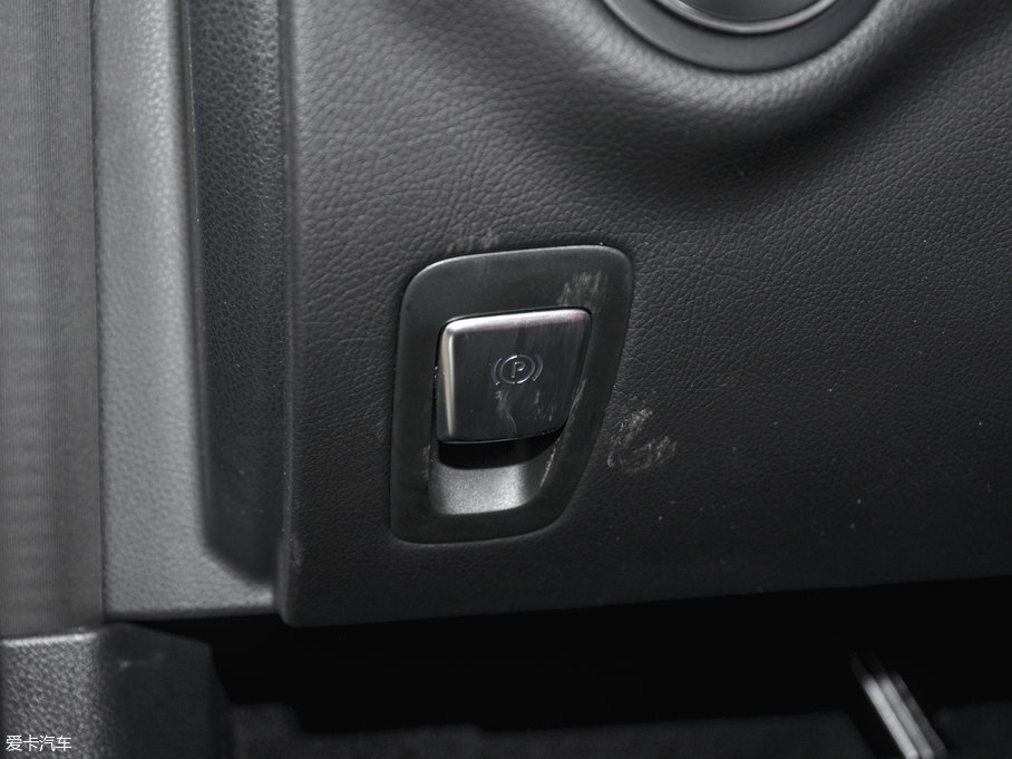 2017YC Ŀ C 200 \Ӱ