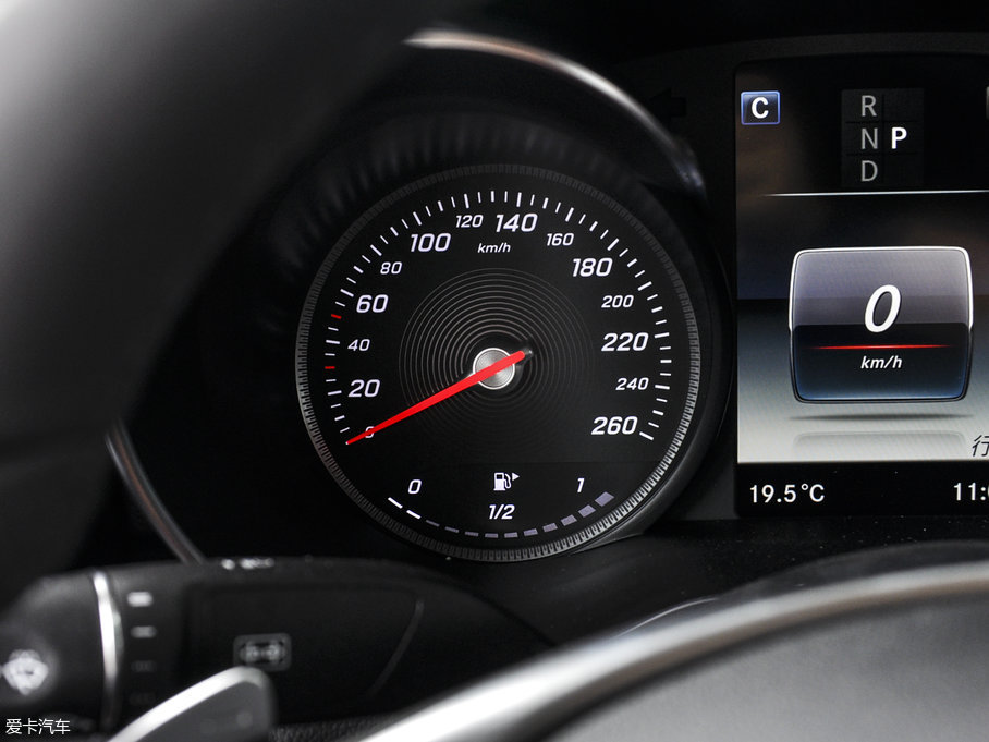 2017YC Ŀ C 200 \Ӱ