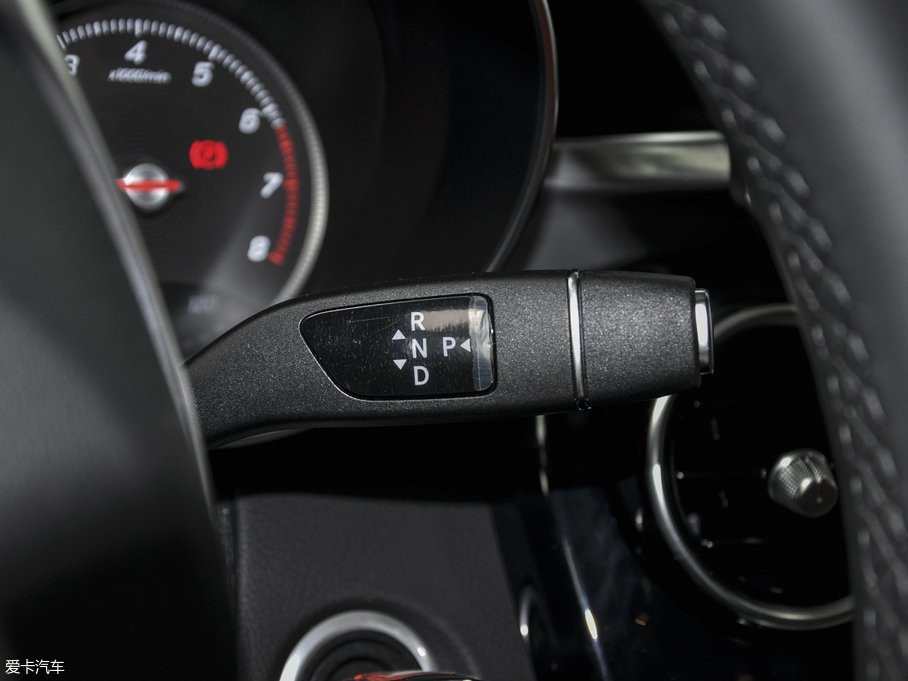 2017YC Ŀ C 200 \Ӱ