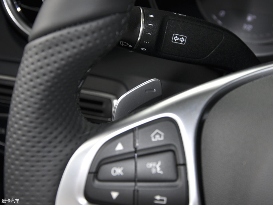 2017YC Ŀ C 200 \Ӱ