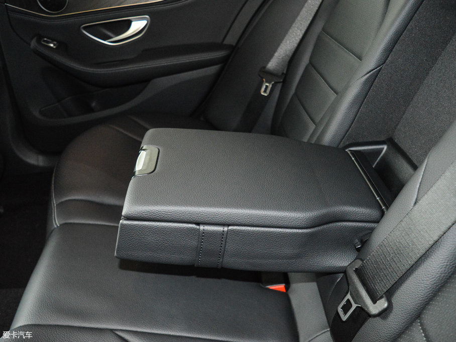 2017YC Ŀ C 200 L \