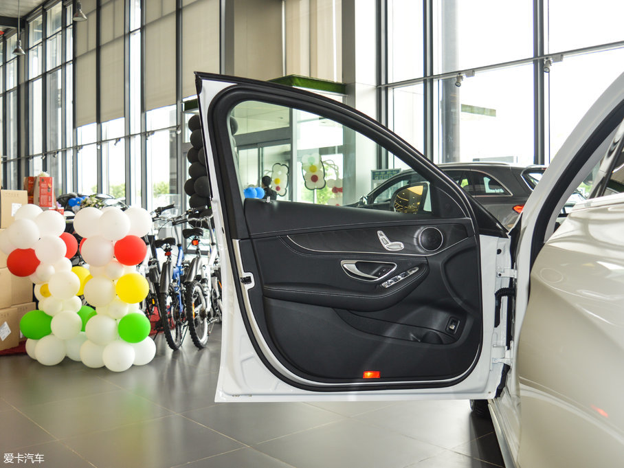 2017YC Ŀ C 180 L \ӕr