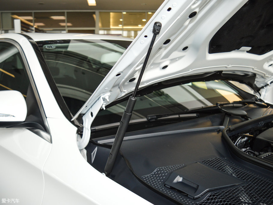 2017YC Ŀ C 180 L \ӕr