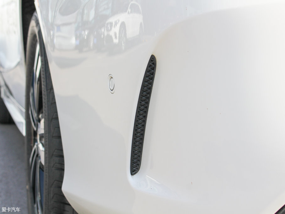 2017YC Ŀ C 200 \Ӱ