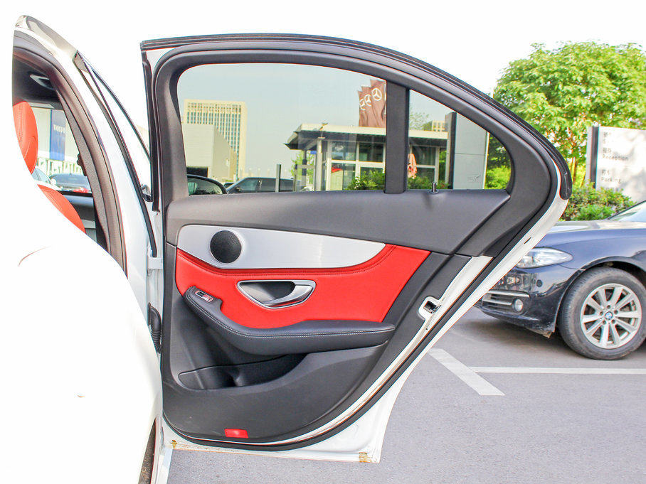 2017YC Ŀ C 200 \Ӱ