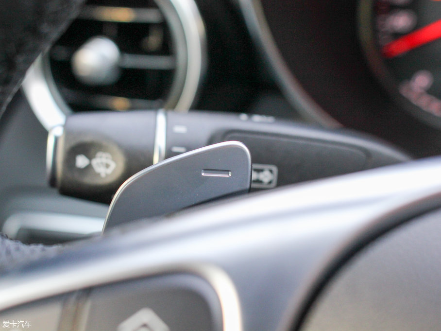 2017YC Ŀ C 200 \Ӱ