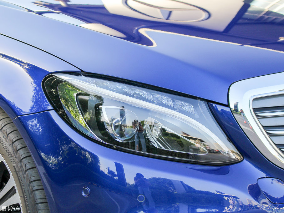 2017YC Ŀ C 200 L