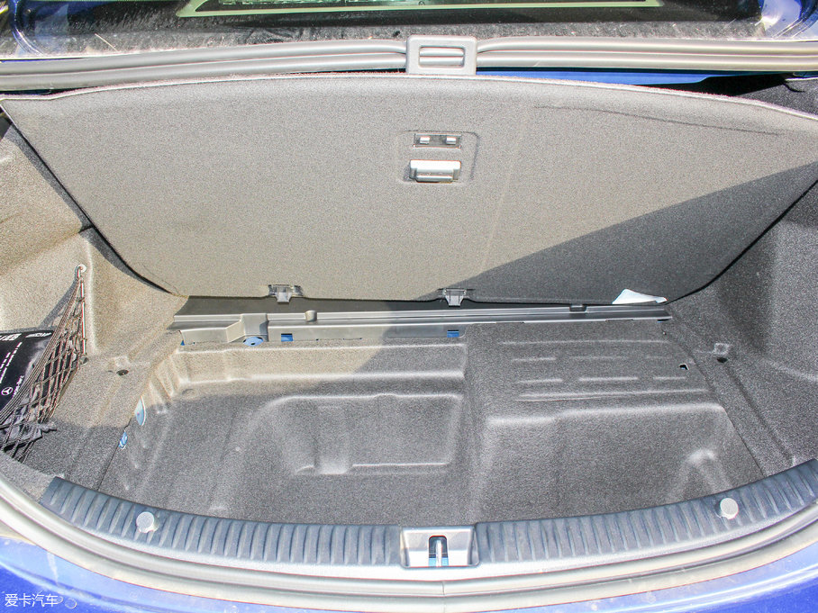 2017YC Ŀ C 200 L