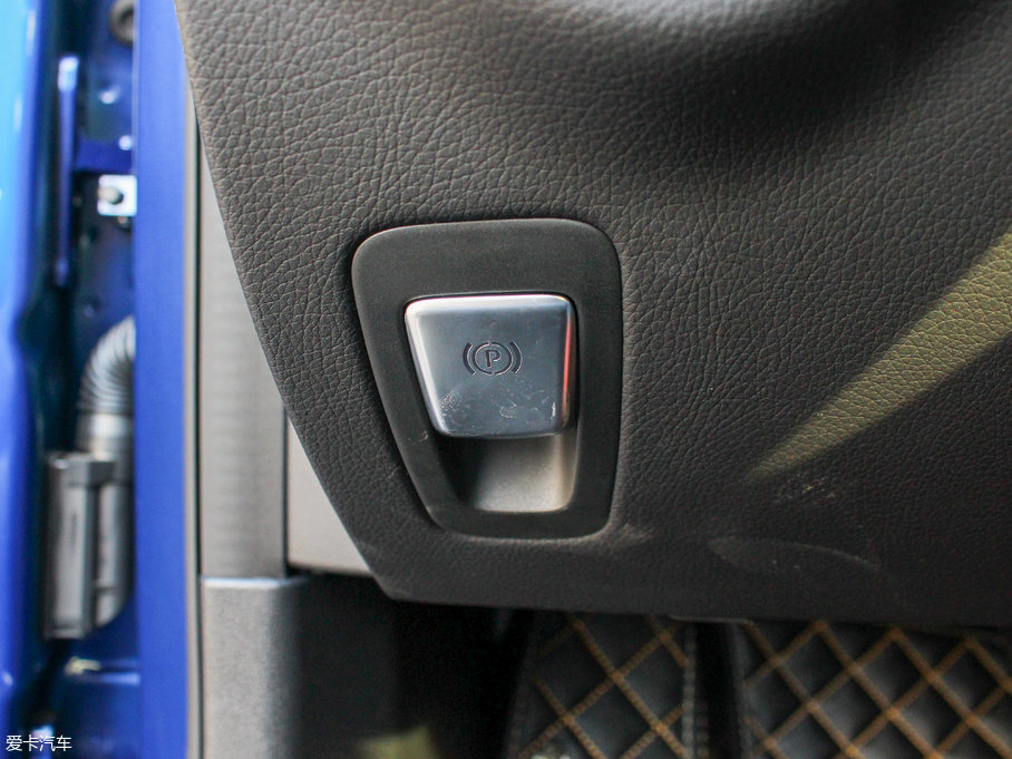 2017YC Ŀ C 200 L