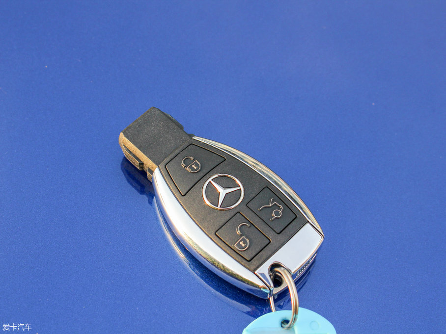 2017YC Ŀ C 200 L