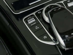 2017Ŀ C 200 4MATIC \Ӱ п؅^
