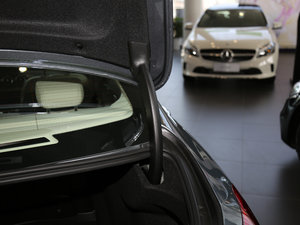 2017Ŀ C 180 L \ӄӸ g