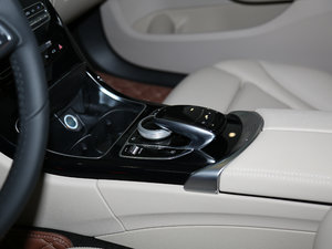 2017Ŀ C 180 L \ӄӸ п؅^