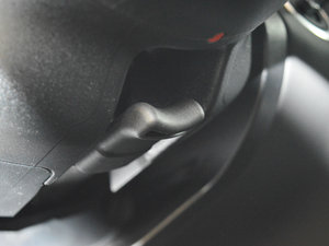 2017C 180 L \(yn)(dng) g