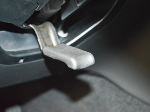 2017C 180 L \(yn)(dng) g